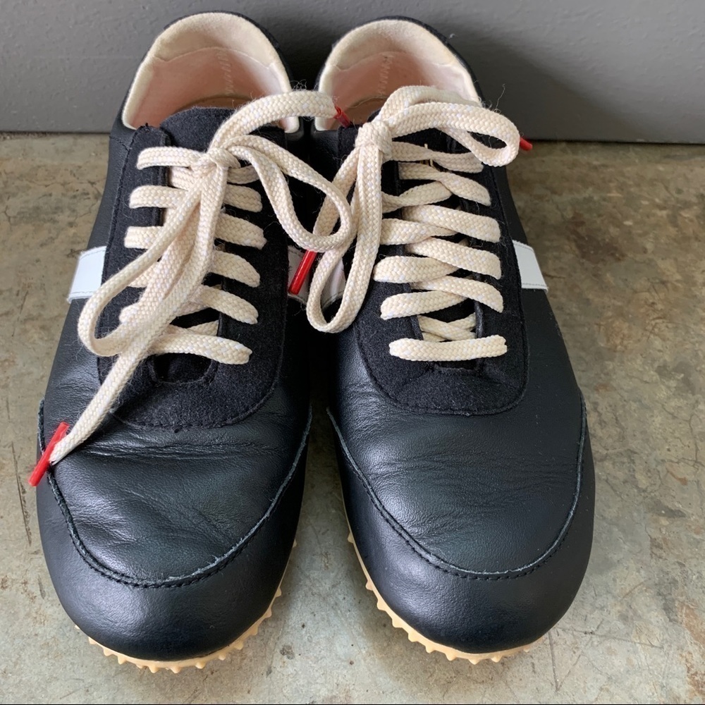Plae Black Sneakers Size Womens‎ 5.5 Men size 4